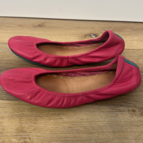 TIEKS- Fuschia Ballet Flats - Size 7 - Picture 5 of 12